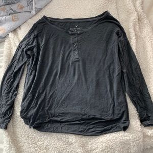 American Eagle long sleeve